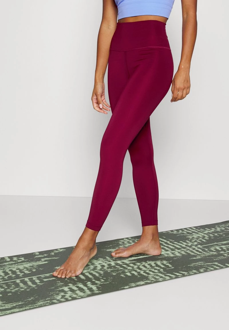 Nike Performance Damen THE YOGA - Tights - Dark Beetroot/night Maroon 1 Nike Performance Damen THE YOGA - Tights - Dark Beetroot/night Maroon