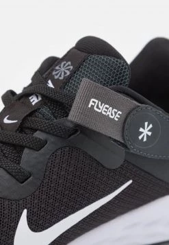 Nike Performance Damen REVOLUTION 6 FLYEASE NN WD - Laufschuh Neutral - Black/white/dark Smoke Grey/cool Grey -Angebote Nike Store d2abfdbf014742c39029dbe1c5dc184f