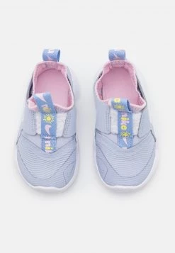 Nike Performance FLEX RUNNER DREAM UNISEX - Laufschuh Neutral - Ghost/white/aluminum/pink Foam -Angebote Nike Store d3494fe6b43b4f678d15d6577111f465