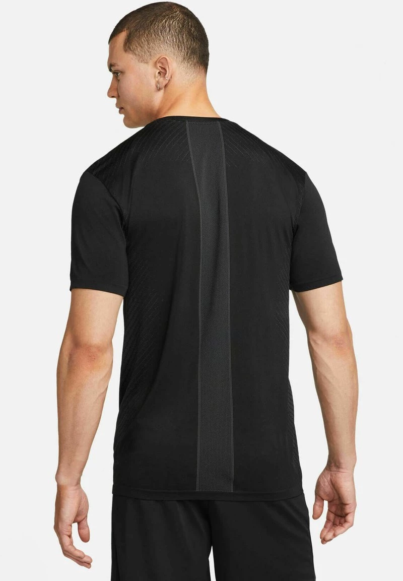 Nike Performance Herren Sport T-shirt - Black Dark Smoke Grey Dark Grey 3 Nike Performance Herren Sport T-shirt - Black Dark Smoke Grey Dark Grey – Bild 3