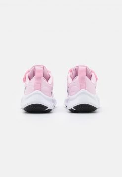 Nike Performance STAR RUNNER 3 UNISEX - Laufschuh Neutral - Pink Foam/black/metallic Silver 8 Nike Performance STAR RUNNER 3 UNISEX - Laufschuh Neutral - Pink Foam/black/metallic Silver -Angebote Nike Store d524c84b9e214b439fe24c2451fdf25b
