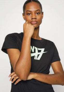 Nike Performance TOTTENHAM HOTSPURS VOICE TEE - T-Shirt Print - Black/vapor Green | Damen -Angebote Nike Store d66dc84c8b134baa804ed93d4e13835d