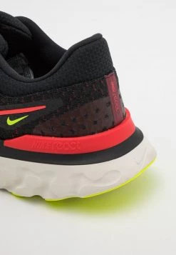 Nike Performance Herren REACT INFINITY RUN 3 - Laufschuh Neutral - Black/siren Red/team Red/volt/phantom -Angebote Nike Store d6f3e6412d3b417a8e310d7003e4e7d8