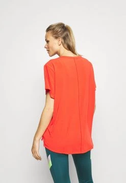 Nike Performance Damen ONE LUXE - T-Shirt Basic - Chile Red -Angebote Nike Store d728eb7aa18543b6860931d2397bb0a7