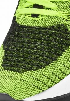 Nike Performance Laufschuh Neutral - Volt Black Sequoia White | Herren -Angebote Nike Store d7ce7ce9cd3f4426ae3603e42ad45474