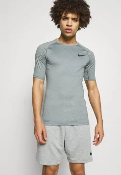Nike Performance Herren T-Shirt Basic - Smoke Grey/light Smoke Grey/black