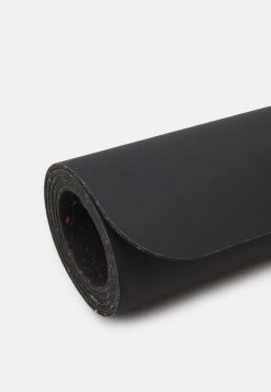 Nike Performance Damen EVOLVE YOGA MAT 5 MM - Fitness / Yoga - Black/black/black -Angebote Nike Store db857d73501b41c6950ad72eee5f2b67