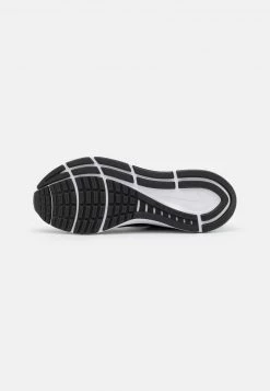 Nike Performance Herren Laufschuh Stabilität - Black/white 11 Nike Performance Herren Laufschuh Stabilität - Black/white -Angebote Nike Store dce478941c544cbfa8b5e8eddeae4f33