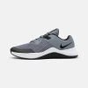Nike Performance Herren MC TRAINER - Trainingsschuh - Cool Grey/black/white