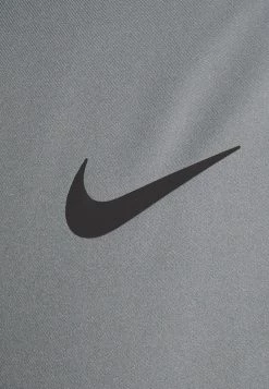 Nike Performance DRY TEAM - Trainingsjacke - Smoke Grey | Herren -Angebote Nike Store def7d2ea24ae4b489454d14c3153b690