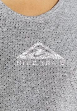 Nike Performance CITY SLEEK TANK TRAIL - Sport T-shirt - Dark Grey Heather/silver | Damen -Angebote Nike Store dfbb19f39f944f988e1072ed1275bc99