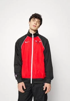 Nike Performance Herren NBA CHICAGO BULLS TRACKSUIT - Vereinsmannschaften - University Red/black/white -Angebote Nike Store e0243a7fe19b462eae96bcbb8dc0ef0b