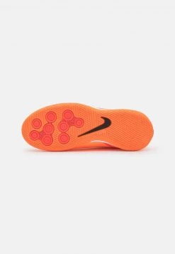 Nike Performance JR PHANTOM GT2 ACADEMY IC UNISEX - Fußballschuh Halle - Laser Orange/black/total Orange -Angebote Nike Store e046af5d96fd46a39cd68d588c527009
