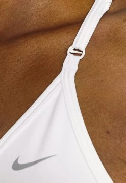 Nike Performance Damen INDY V NECK BRA - Sport-BH Mit Leichter Stützkraft - White/grey Fog/particle Grey -Angebote Nike Store e1acee7c968c44e7a855f347a0150b71