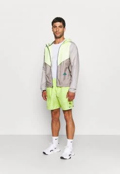 Nike Performance Herren TRAIL WINDRUNNER - Laufjacke - Lemon Twist/moon Fossil/college Grey/bright Spruce -Angebote Nike Store e277527fd56945b78618374d58e8fef0