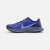 Nike Performance Damen PEGASUS TRAIL 3 - Laufschuh Trail - Lapis/light Thistle/black/flash Crimson/bright Mango/ashen Slate