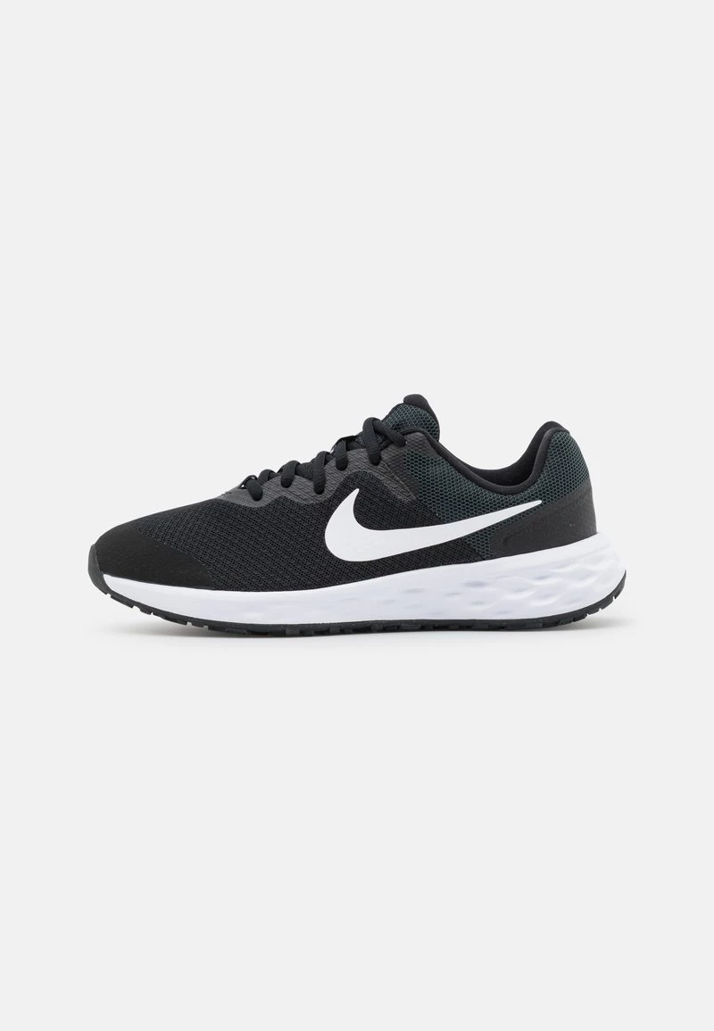 Nike Performance REVOLUTION 6 UNISEX - Laufschuh Neutral - Black/white/dark Smoke Grey 1 Nike Performance REVOLUTION 6 UNISEX - Laufschuh Neutral - Black/white/dark Smoke Grey