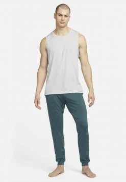 Nike Performance Jogginghose - Ash Green Armoury Navy Black | Herren -Angebote Nike Store e4a66bae0556418890731ac39edef5ae