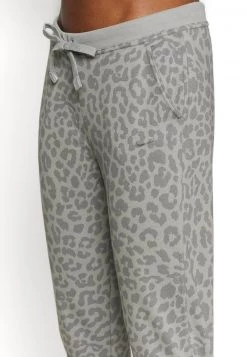 Nike Performance Damen Jogginghose - Particle Grey -Angebote Nike Store e602c8bdc0654277907f8ae0a5beb48f