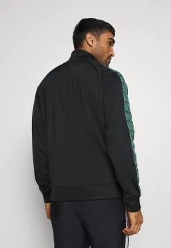 Nike Performance Herren FC BARCELONA TAPE - Vereinsmannschaften - Black 8 Nike Performance Herren FC BARCELONA TAPE - Vereinsmannschaften - Black -Angebote Nike Store e7790cd86df3479c820cff369294c995