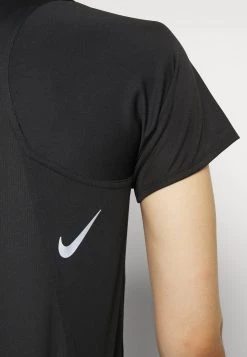 Nike Performance RACE - Sport T-shirt - Black/silver | Damen -Angebote Nike Store e978c38243364dadaa984bed823ca473