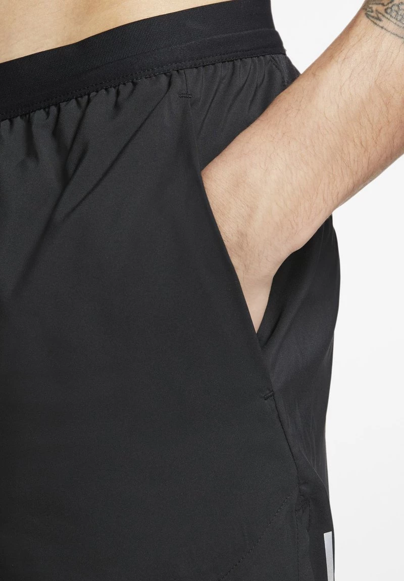 Nike Performance Herren STRIDE - Kurze Sporthose - Black 5 Nike Performance Herren STRIDE - Kurze Sporthose - Black – Bild 5