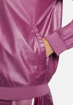 Nike Performance Damen Übergangsjacke - Beere -Angebote Nike Store ea5b945150cd48bb93aa7f965e837be7