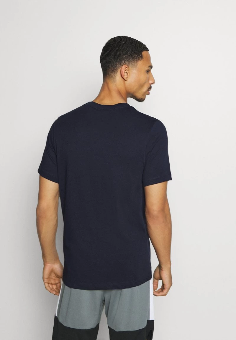 Nike Performance Herren TEE CREW SOLID - Sport T-shirt - Obsidian/matte Silver 3 Nike Performance Herren TEE CREW SOLID - Sport T-shirt - Obsidian/matte Silver – Bild 3