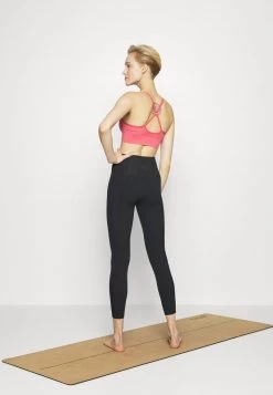 Nike Performance Damen Tights - Black/dark Smoke Grey 7 Nike Performance Damen Tights - Black/dark Smoke Grey -Angebote Nike Store ed86dbd929e4446d88c1f1dde3b29744