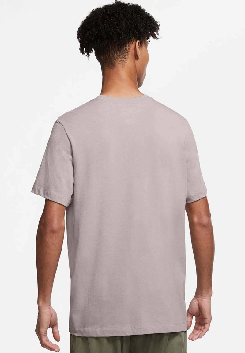 Nike Performance Herren DRY TEE MAGIC PLACE - T-Shirt Print - College Grey 2 Nike Performance Herren DRY TEE MAGIC PLACE - T-Shirt Print - College Grey – Bild 2