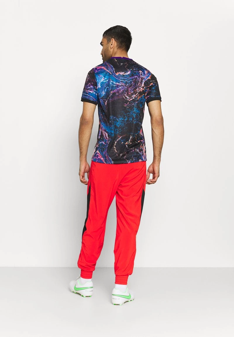 Nike Performance Herren FC PANT - Jogginghose - Chile Red/black 3 Nike Performance Herren FC PANT - Jogginghose - Chile Red/black – Bild 3