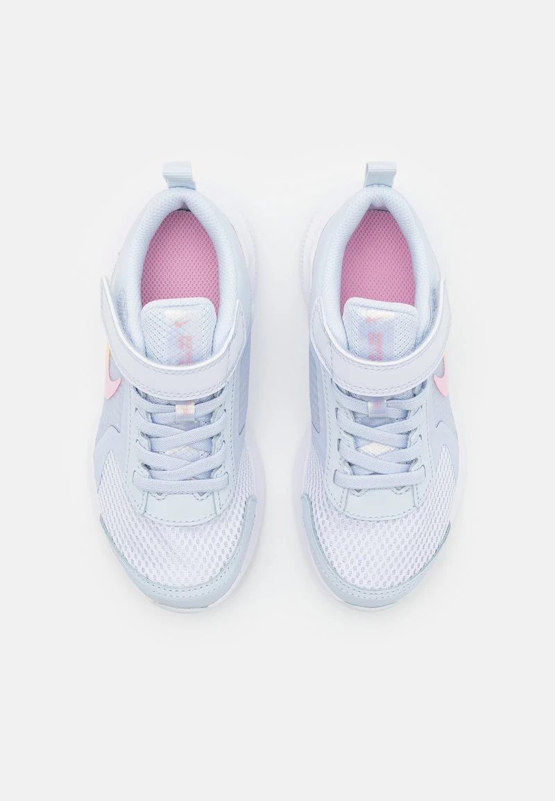 Nike Performance DOWNSHIFTER 11 SE UNISEX - Laufschuh Neutral - Football Grey/multicolor/white/crimson Tint 4 Nike Performance DOWNSHIFTER 11 SE UNISEX - Laufschuh Neutral - Football Grey/multicolor/white/crimson Tint – Bild 4