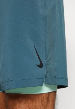 Nike Performance Herren Kurze Sporthose - Ash Green/mint Foam/black -Angebote Nike Store f0e509d462b746a0ab4ddb6a572f26de