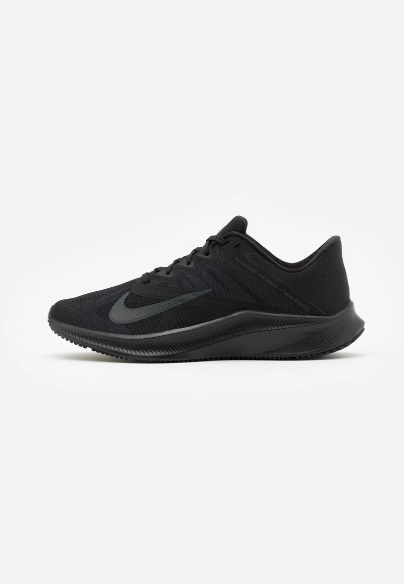 Nike Performance Herren QUEST 3 - Laufschuh Neutral - Black/dark Smoke Grey 1 Nike Performance Herren QUEST 3 - Laufschuh Neutral - Black/dark Smoke Grey