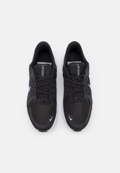 Nike Performance Herren QUEST 4 - Laufschuh Neutral - Black/white/dark Smoke Grey -Angebote Nike Store f2f916263e4a41339cd092a14b2cbd27