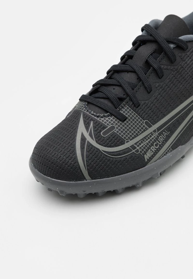 Nike Performance JR MERCURIAL VAPOR 14 CLUB TF UNISEX - Fußballschuh Multinocken - Black/iron Grey 6 Nike Performance JR MERCURIAL VAPOR 14 CLUB TF UNISEX - Fußballschuh Multinocken - Black/iron Grey – Bild 6