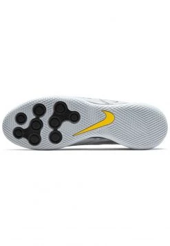 Nike Performance Unisex Fußballschuh Halle - Silver,black -Angebote Nike Store f4b8a7695e5c4398a73aed173a8857d0