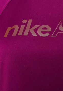 Nike Performance AIR MIDLAYER PLUS - Langarmshirt - Sangria | Damen 5 Nike Performance AIR MIDLAYER PLUS - Langarmshirt - Sangria | Damen -Angebote Nike Store f5746914291c4227b7f59d527b30c1be