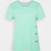 Nike Performance Damen RUN MILER - T-Shirt Print - Green Glow/white