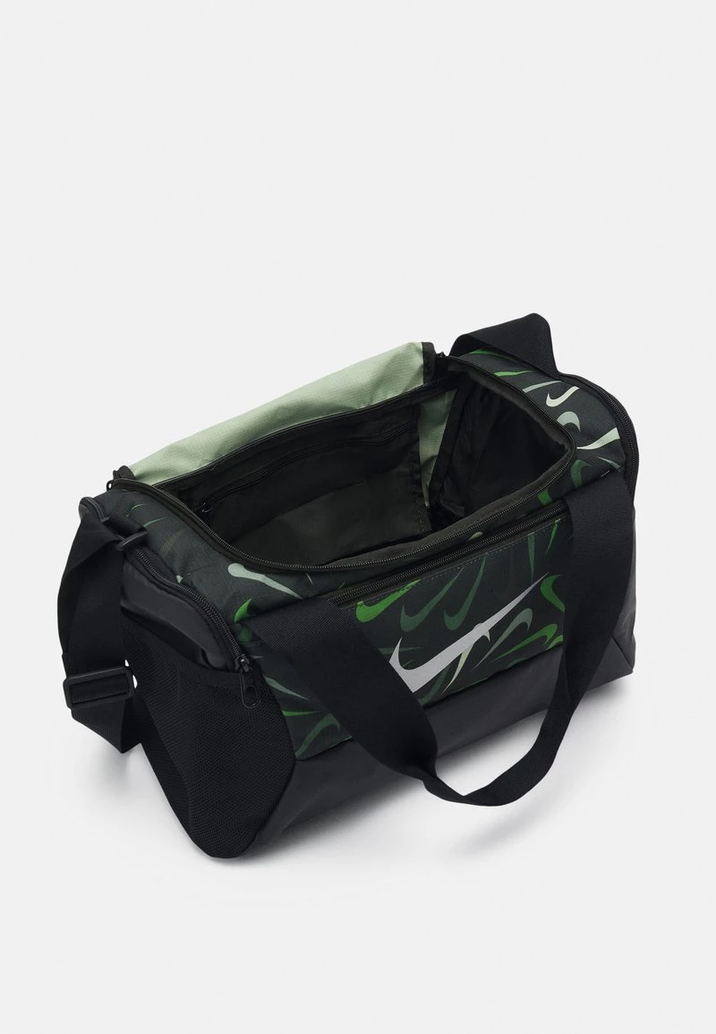 Nike Performance UNISEX - Sporttasche - Sequoia/black/metallic Silver 3 Nike Performance UNISEX - Sporttasche - Sequoia/black/metallic Silver – Bild 3