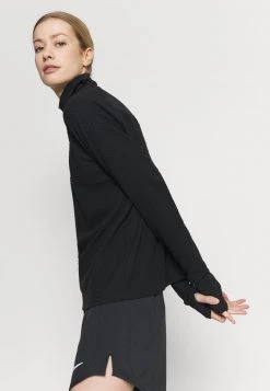 Nike Performance Damen SPHERE - Sweatshirt - Black/reflective Silver -Angebote Nike Store f7a953ab8a0841e782c56a267f3dbdce