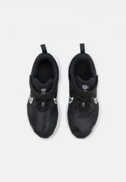 Nike Performance DOWNSHIFTER 12 NN UNISEX - Laufschuh Neutral - Black/white/dark Smoke Grey 9 Nike Performance DOWNSHIFTER 12 NN UNISEX - Laufschuh Neutral - Black/white/dark Smoke Grey -Angebote Nike Store f88cb37665b647b3a042ce6bf2d431ec