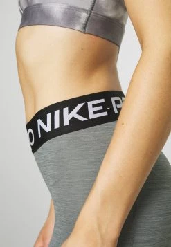Nike Performance Damen CROP - Tights - Smoke Grey Heather/black -Angebote Nike Store f8a5ddb03692436ab386a3054ff1848e