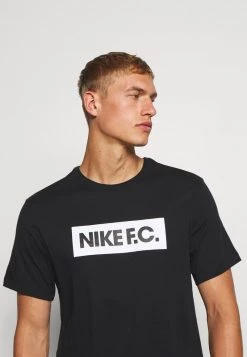 Nike Performance Herren TEE ESSENTIALS - T-Shirt Print - Black/white 9 Nike Performance Herren TEE ESSENTIALS - T-Shirt Print - Black/white -Angebote Nike Store f90752288eca4ef6887c99aa8d1edf1b