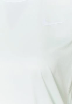 Nike Performance Damen MILER - T-Shirt Print - Barely Green/reflective Silver -Angebote Nike Store faa5b1e2930540b495e6e2b3714a5d99