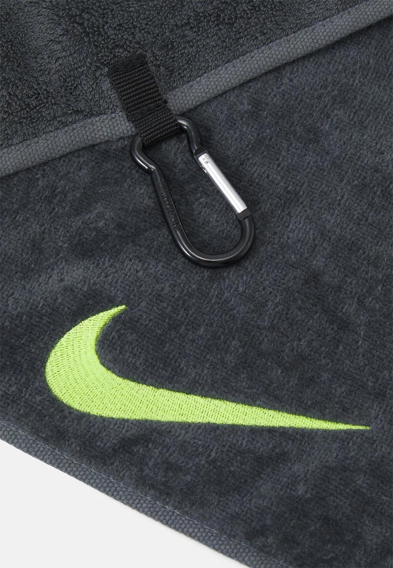 Nike Performance PERFORMANCE GOLF TOWEL ONE SIZE - Sonstige Accessoires - Anthracite/volt | Herren 3 Nike Performance PERFORMANCE GOLF TOWEL ONE SIZE - Sonstige Accessoires - Anthracite/volt | Herren – Bild 3